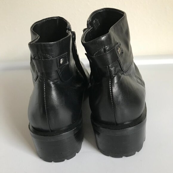 Etienne Aigner LUXE Black Leather Ankle Boots Size 9 - Picture 6 of 8